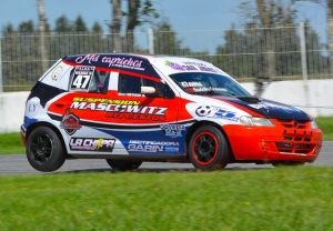 GEREMÍAS COSTANZO EN PLENO TRABAJO PARA LA PLATA