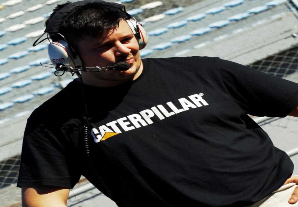 EL WM RACING OFRECE SUS AUTOS Y LE DA FORMA A SU TEMPORADA