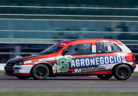 JON MARINELLI PREPARA PRUEBAS PARA LA VUELTA