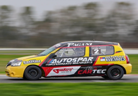 EL LIDER DE LA CLASE TRES SE REENCUENTRA CON 9 DE JULIO