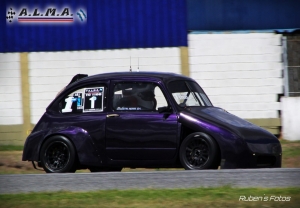 EL CAMPEÓN ARRANCÓ BIEN LA DEFENSA DEL 1